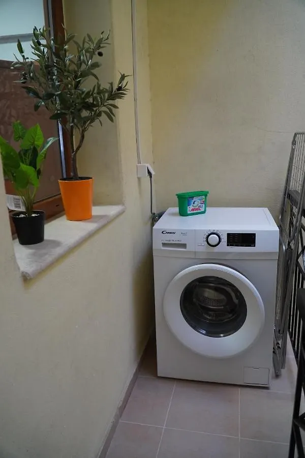 Modern Apartment In Οld Τown Thessaloniki Greece