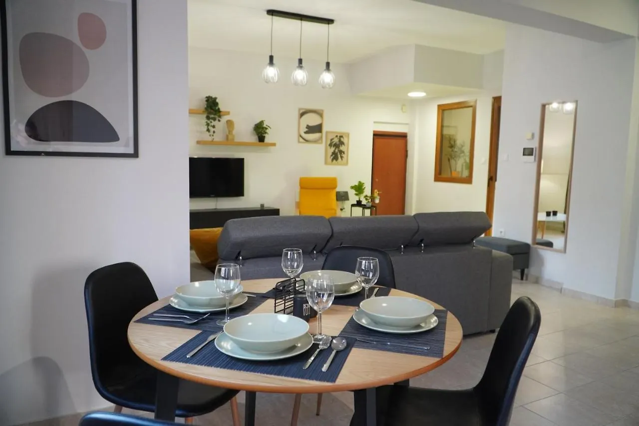 Modern Apartment In Οld Τown 塞萨洛尼基 希腊